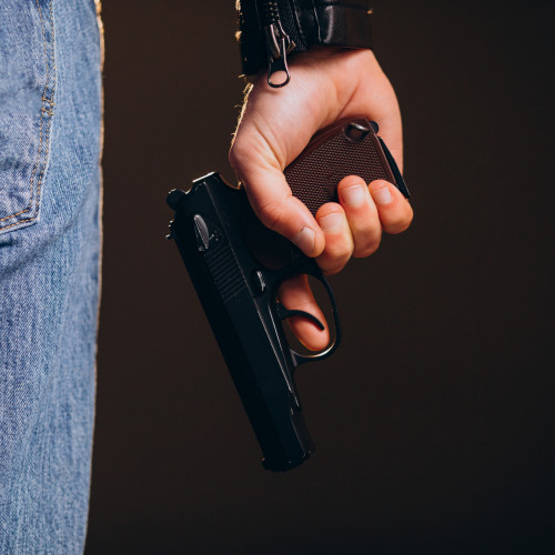 Ce aspecte ai in vedere la achizitia unei arme de autoaparare?