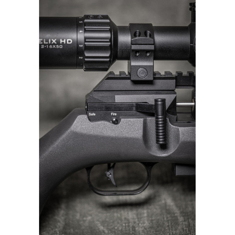 Arma cu aer comprimat cu regulator FX Airguns DRS Classic Synthetic 600 Arma cu aer comprimat cu regulator FX Airguns DRS Classic Synthetic 600